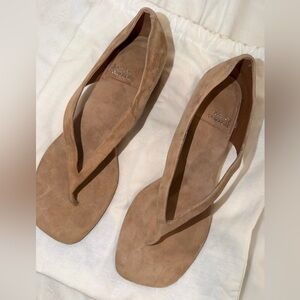 Jeffrey Campbell Women's Emelie Suede Block Heel Sandal— dark beige/tan